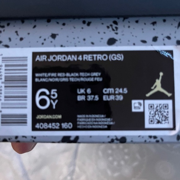 6.5y Fire Red Jordan 4s - Picture 5 of 5